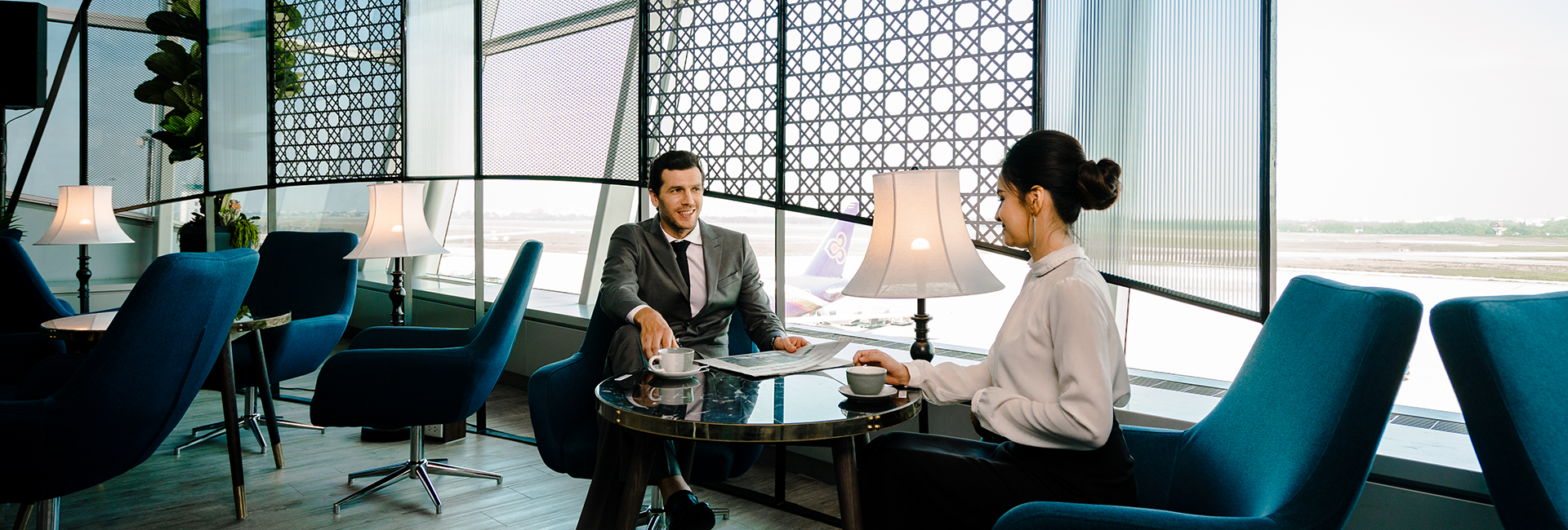 airport lounge banner