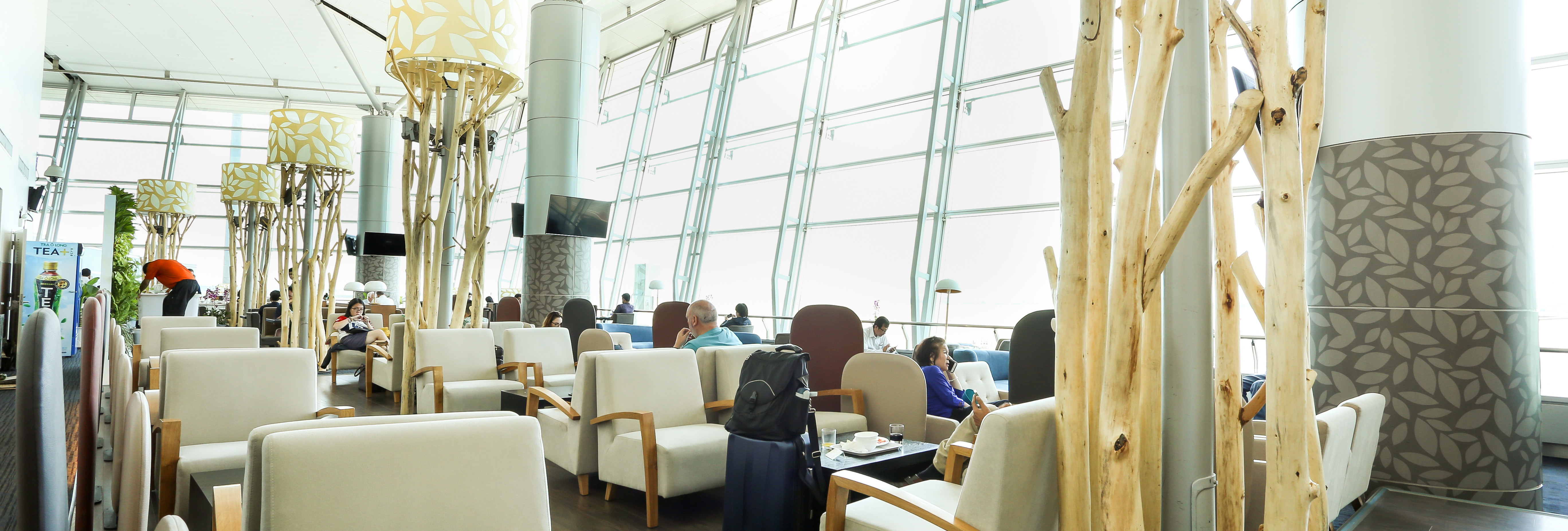 airport lounge banner